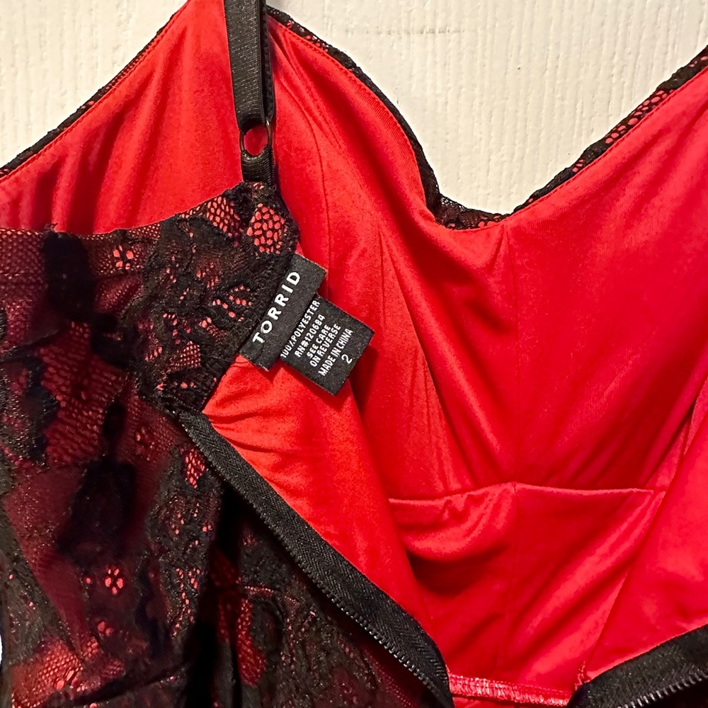 Torrid Lace Babydoll Bustier Top size 2 - Picture 6 of 7
